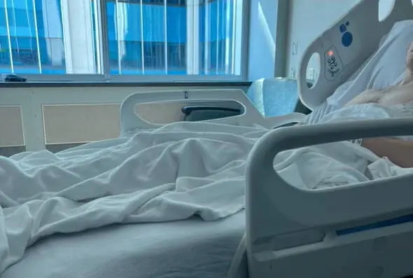 Đang khỏe mạnh bỗng bị xẹp phổi, thanh niên 24 tuổi hối hận vì đã làm 1 điều suốt gần 10 năm- Ảnh 2. Đang khỏe mạnh bỗng bị xẹp phổi, thanh niên 24 tuổi hối hận vì đã làm 1 điều suốt gần 10 năm- Ảnh 2.