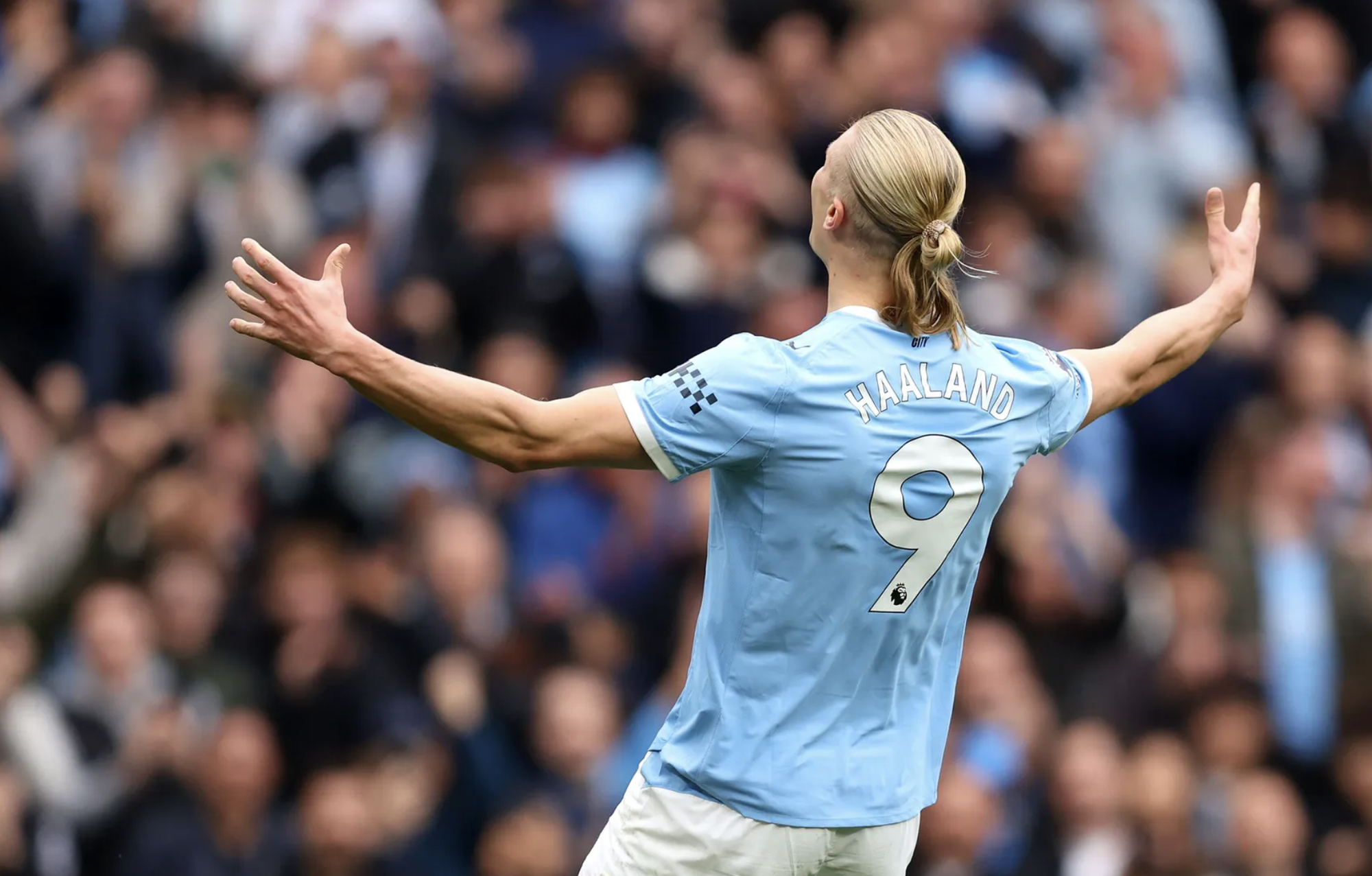 Thắng Burnley bằng hai c&uacute; đ&uacute;p, Man City bay cao Top 5 Ngoại hạng- Ảnh 6.