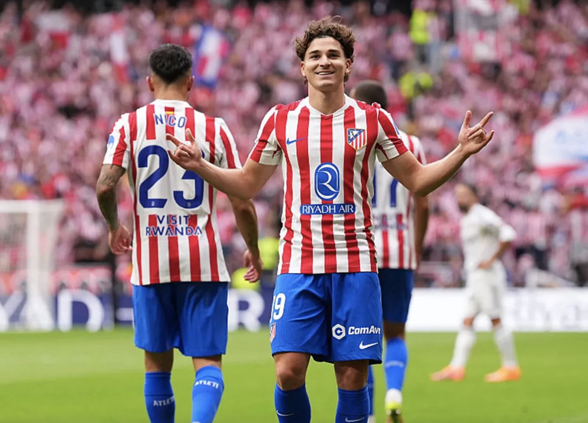 Đại chiến La Liga, Atletico Madrid thắng nghiền ép Real Madrid trận cầu 7 bàn- Ảnh 6. Đại chiến La Liga, Atletico Madrid thắng nghiền ép Real Madrid trận cầu 7 bàn- Ảnh 6.