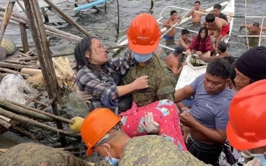 Philippines hứng thiệt hại nặng nề do b&atilde;o Mirasol, Nando v&agrave; Bualoi, &iacute;t nhất 26 người thiệt mạng