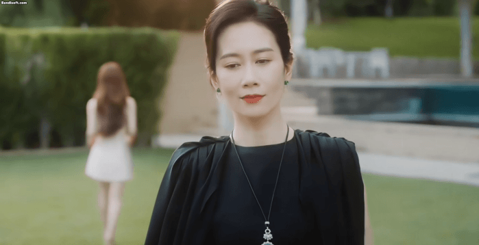 Nh&igrave;n mỹ nh&acirc;n n&agrave;y mới hiểu chữ sang viết thế n&agrave;o: Diện trang sức 1100 tỷ g&acirc;y sốc to&agrave;n tập, phu nh&acirc;n h&agrave;o m&ocirc;n l&agrave; phải vậy- Ảnh 3.