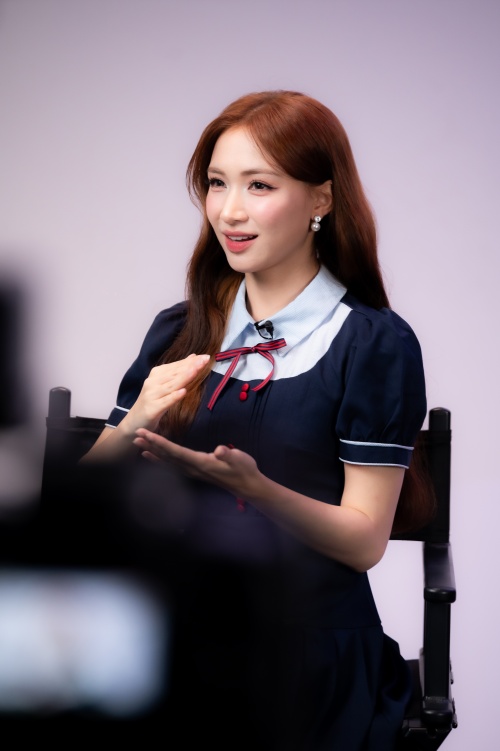 Hoà Minzy lần đầu chia sẻ biến cố ông đột ngột qua đời, khóc nức nở khi thấy giường ông nay chỉ còn di ảnh- Ảnh 6.