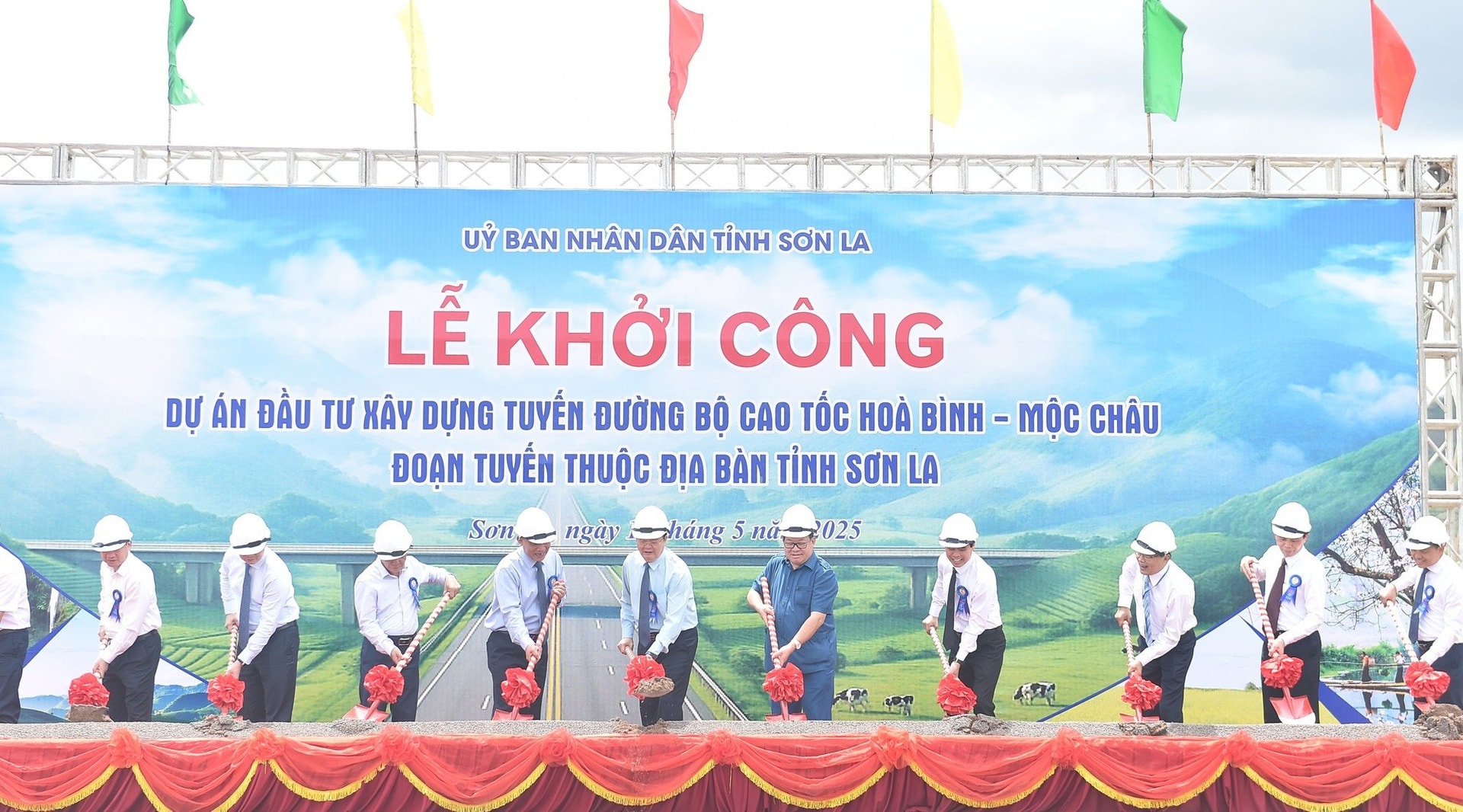 Vượt Đèo Cả, Tập đoàn Sơn Hải vừa trúng gói thầu tại dự án hơn 4.400 đồng, có thể khởi công ngay- Ảnh 3.