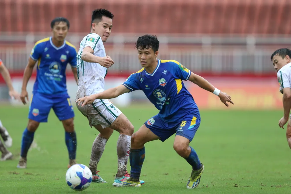 Đội hạng Nhất Bắc Ninh thắng nhờ quả phạt đền gây tranh cãi- Ảnh 3.