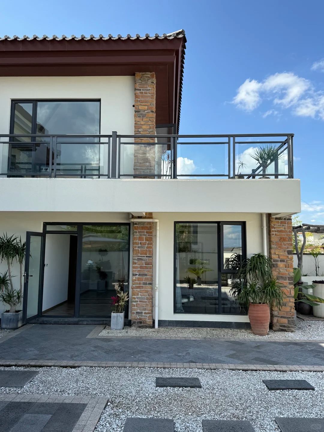 Bày 20 mâm cỗ mừng tân gia mời sếp đến dự, 1 tháng sau bị đuổi việc: Lý do khiến tôi thấy nhẹ nhõm thật sự- Ảnh 1.