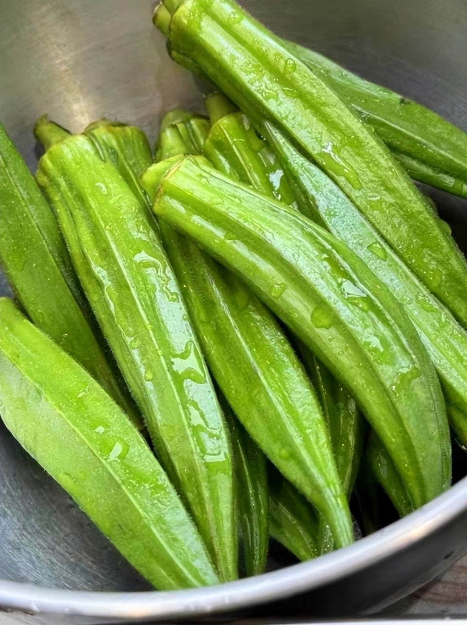 Ra chợ gặp 3 loại rau củ này nhớ mua ngay, không thuốc trừ sâu lại 