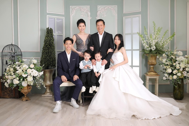 Chân dung đại thiếu gia 14 tuổi nhà Phó chủ tịch Cen Group: 