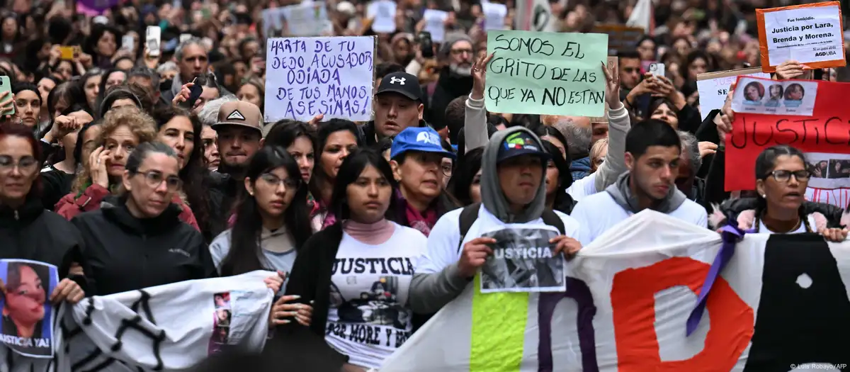 Vụ sát hại dã man 3 thiếu nữ được phát trực tiếp trên mạng xã hội gây rúng động Argentina- Ảnh 2. Vụ sát hại dã man 3 thiếu nữ được phát trực tiếp trên mạng xã hội gây rúng động Argentina- Ảnh 2.