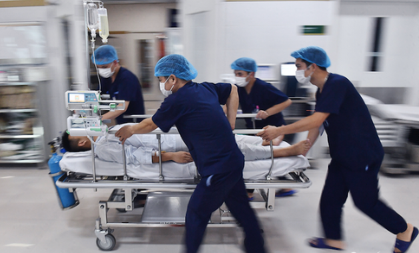 Vì sao An cung ngưu hoàng hoàn không phải "thần dược" cho đột quỵ?- Ảnh 2.
