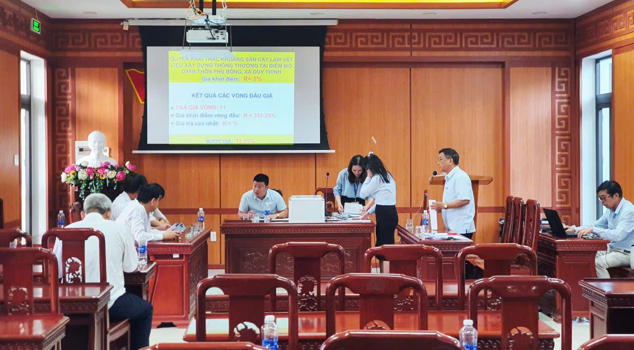 Vụ mỏ cát đấu giá 370 tỷ: Khởi tố thêm 4 bị can- Ảnh 2.