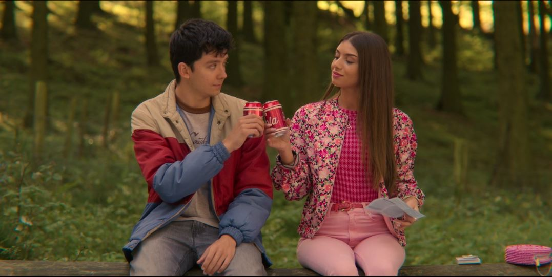 Xem phim Sex Education, t&ocirc;i b&agrave;ng ho&agrave;ng nhận ra c&ocirc; g&aacute;i bị gh&eacute;t nhất lại l&agrave; người khiến cả thế giới m&ecirc; mẩn- Ảnh 5.