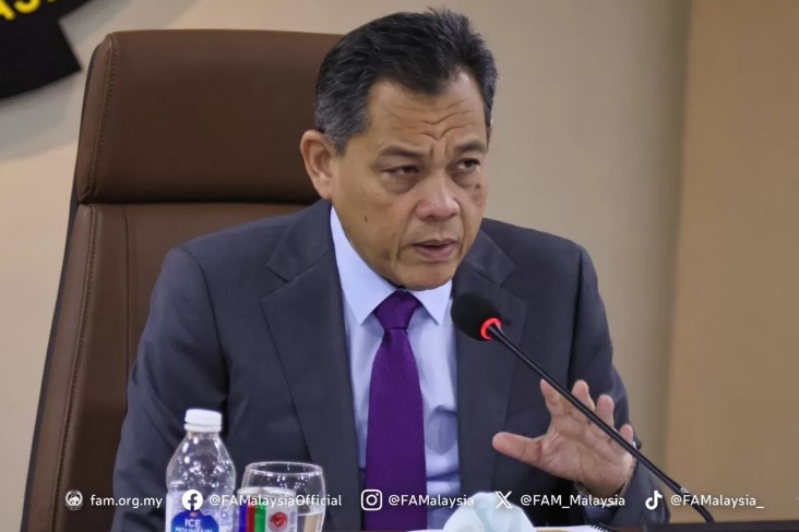Chủ tịch LĐBĐ Malaysia gấp rút bay sang Thụy Sỹ để kháng cáo sau án phạt của FIFA- Ảnh 1.