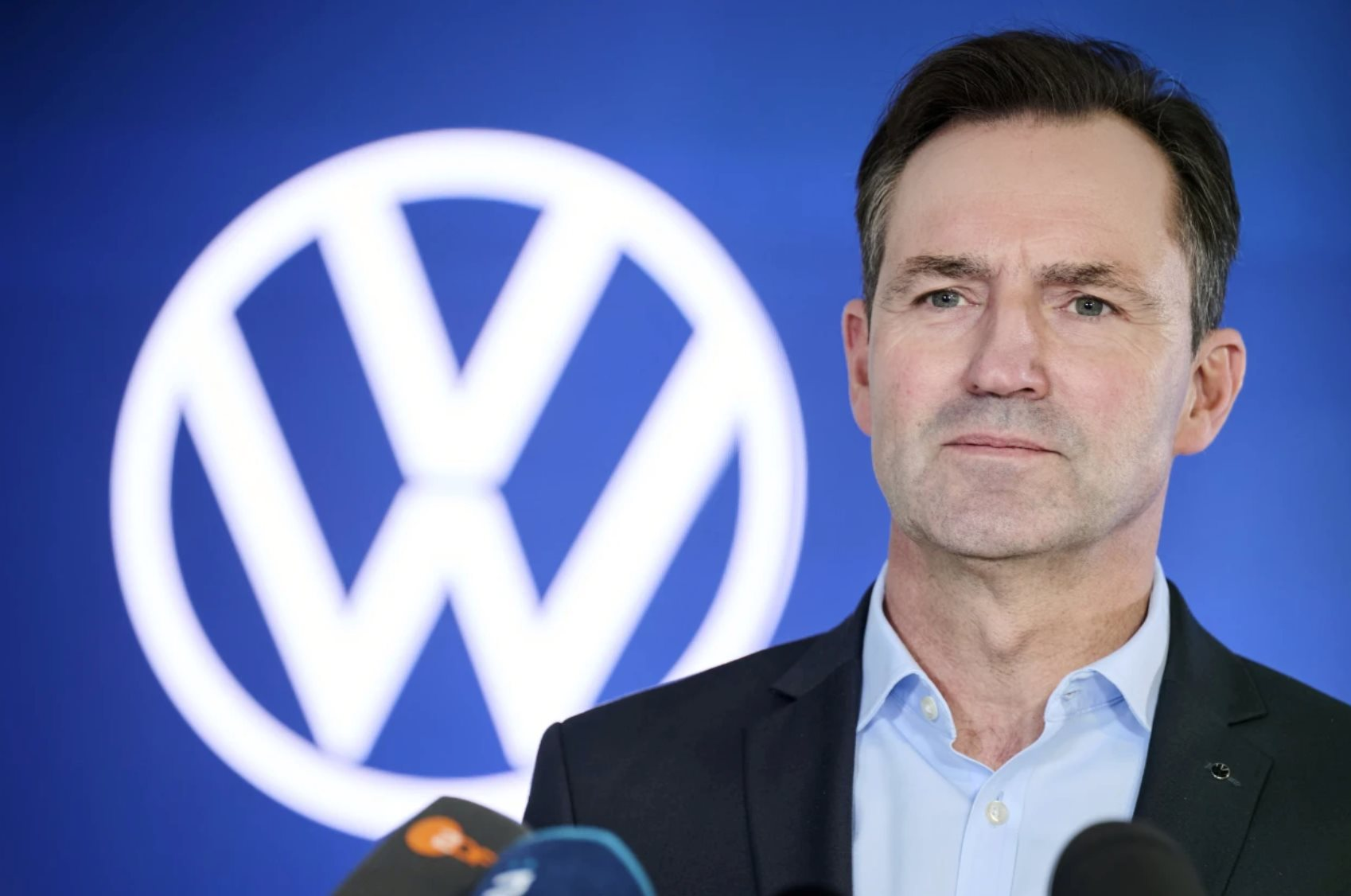 Volkswagen ngừng dây chuyền sản xuất xe điện, hàng nghìn công nhân phải nghỉ việc- Ảnh 1.