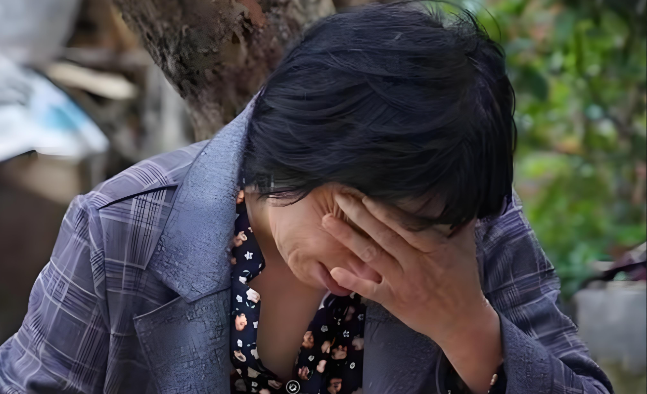 Mẹ vay ngân hàng 2 tỷ cho con trai đi du học, 10 năm sau con về nước ký hợp đồng mua nhà... đứng tên bạn gái- Ảnh 3.