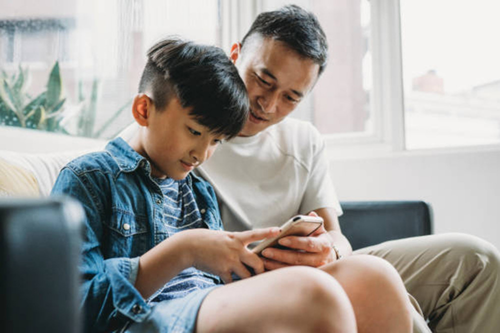 Cha có 3 đặc điểm này, con lớn lên bị ảnh hưởng đến tính cách: Không phải mê tín mà là thực tế cuộc sống- Ảnh 2. Cha có 3 đặc điểm này, con lớn lên bị ảnh hưởng đến tính cách: Không phải mê tín mà là thực tế cuộc sống- Ảnh 2.