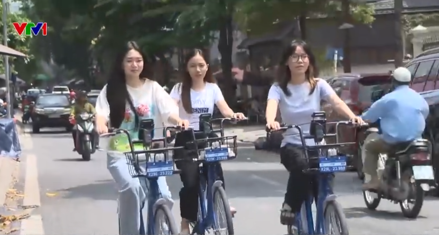 Xe đạp xanh thân thiện nhưng vẫn vắng khách- Ảnh 2.