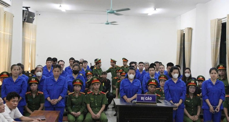 TAND Phú Thọ tuyên án tử hình và án chung thân trong vụ án ma túy lớn - Ảnh 2.