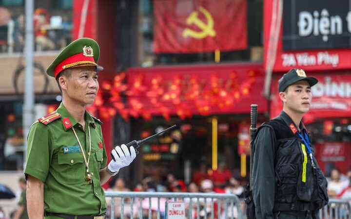 Triển lãm thành tựu đất nước kéo dài đến 15 / 9 / 2025 tại Hà Nội - Ảnh 1.