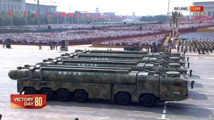 Sức mạnh vũ kh&iacute; hạt nh&acirc;n v&agrave; t&ecirc;n lửa si&ecirc;u thanh của Trung Quốc trong lễ duyệt binh 3 / 9 - Ảnh 6.