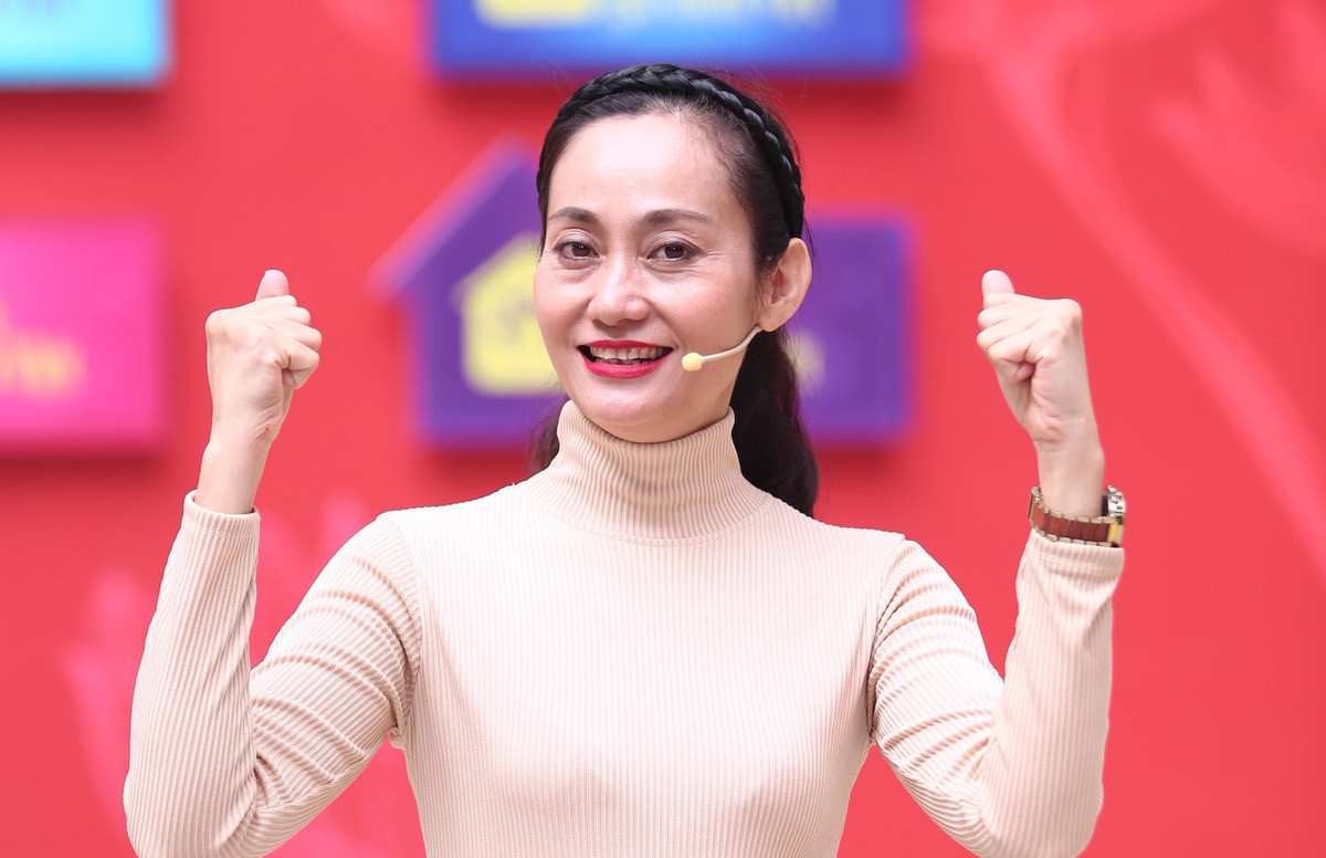 Nghệ sĩ hơn 10 năm cùng con chữa bệnh, tỉ lệ cứu 0,01%: Là Thạc sĩ, từng ứng cử Hội đồng Nhân dân TP.HCM - Ảnh 2.