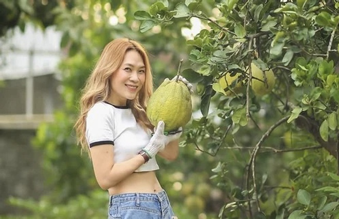 ‘Hoạ mi tóc nâu’ Mỹ Tâm: Nữ doanh nhân kín tiếng, sở hữu khối tài sản khủng - Ảnh 4. ‘Hoạ mi tóc nâu’ Mỹ Tâm: Nữ doanh nhân kín tiếng, sở hữu khối tài sản khủng - Ảnh 4.