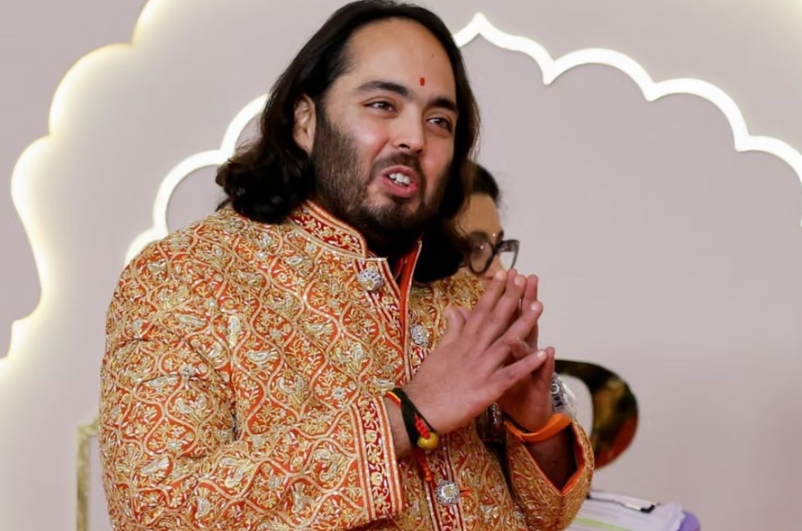 Điều tra vụ rửa tiền tại sở thú do con trai tỷ phú Mukesh Ambani điều hành - Ảnh 1.