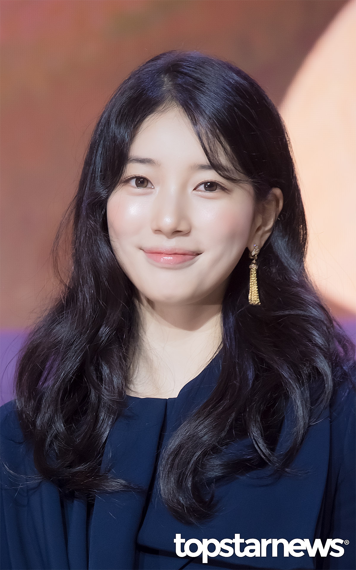 Thiên sứ ở đâu lạc xuống trần gian thế này hả trời: Mọi đường nét đều đẹp hoàn mỹ, cao quý đến từng hơi thở- Ảnh 5. Thiên sứ ở đâu lạc xuống trần gian thế này hả trời: Mọi đường nét đều đẹp hoàn mỹ, cao quý đến từng hơi thở- Ảnh 5.