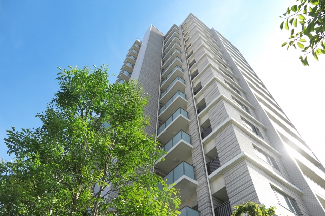 Có 7 căn hộ cho thuê, kiếm 5 tỷ đồng/năm, người đàn ông vẫn đi làm lao công quét dọn: “Tương lai bấp bênh đâu lường trước điều gì”- Ảnh 2.