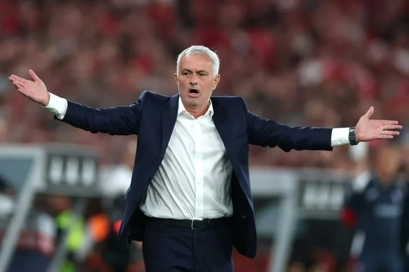 Chelsea - Benfica: Mourinho trở lại Chelsea gợi lại những kỷ niệm xưa- Ảnh 1.