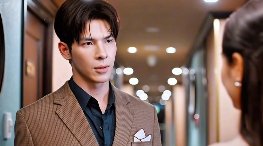 Denis Đặng bị cấm đóng phim- Ảnh 6. Denis Đặng bị cấm đóng phim- Ảnh 6.