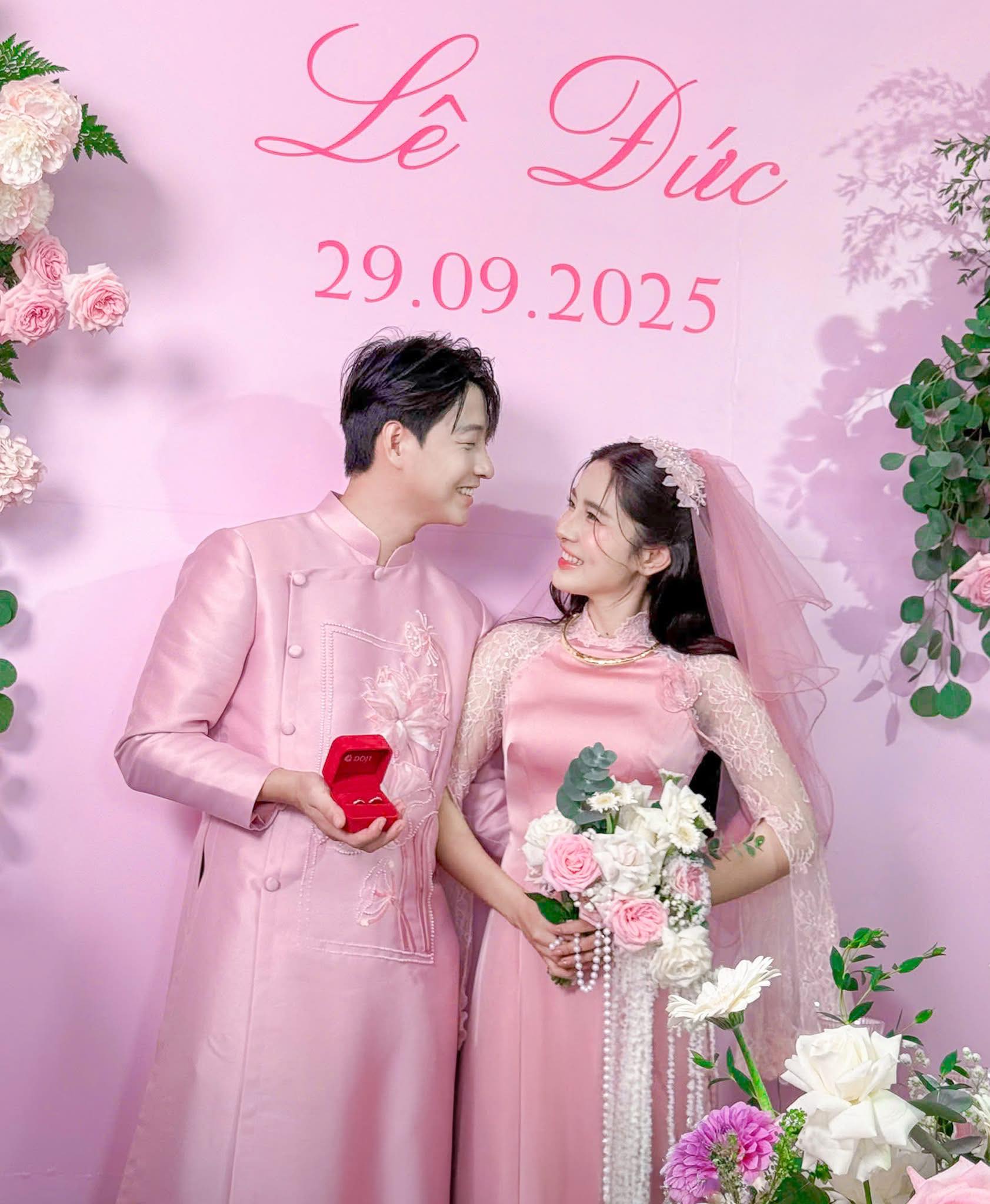 Đám cưới khi bão số 10 Bualoi đổ bộ: Clip đón dâu của một cặp đôi nổi tiếng gây xôn xao- Ảnh 3. Đám cưới khi bão số 10 Bualoi đổ bộ: Clip đón dâu của một cặp đôi nổi tiếng gây xôn xao- Ảnh 3.