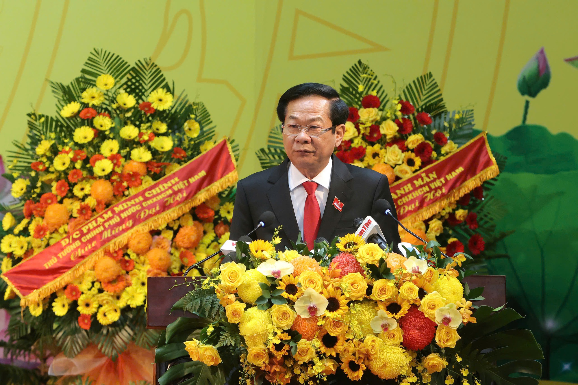 Nguyên Bí thư Thành uỷ Cần Thơ làm Thứ trưởng Thường trực Bộ Nội vụ- Ảnh 1.