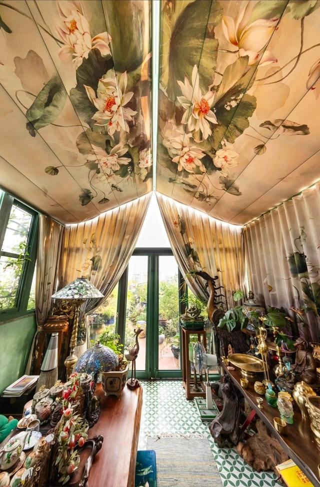 Diva đầu tiên được phong NSND: Sở hữu nhà mặt tiền Tây Hồ cực xịn, sau 3 lần đò đã tìm thấy hạnh phúc- Ảnh 7. Diva đầu tiên được phong NSND: Sở hữu nhà mặt tiền Tây Hồ cực xịn, sau 3 lần đò đã tìm thấy hạnh phúc- Ảnh 7.