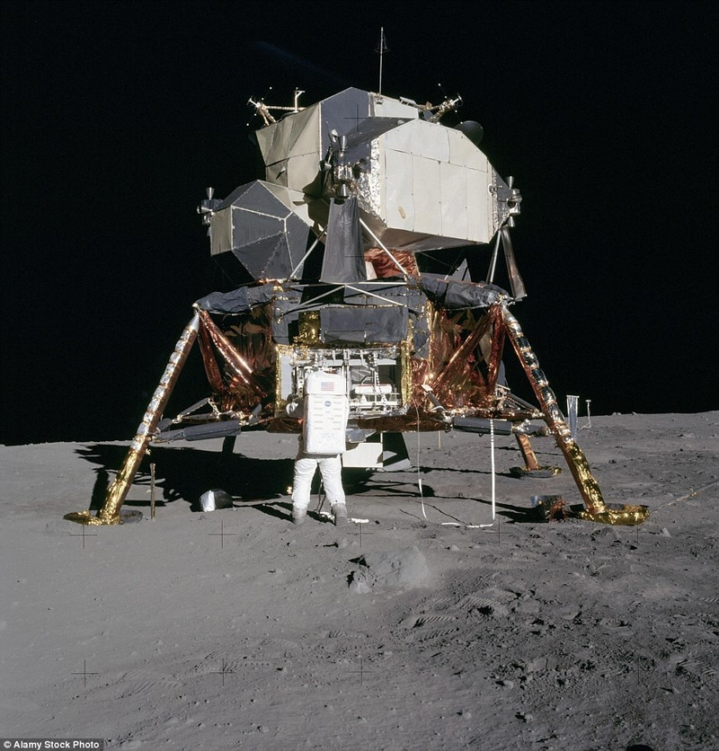 NASA tiết lộ sắp có ‘ngôi làng’ sống thật trên Mặt Trăng- Ảnh 8.