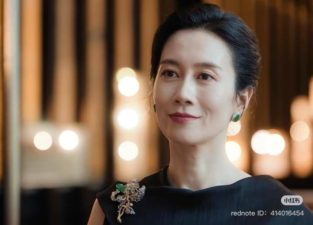 Soi “mẹ chồng” Triệu Lộ Tư mới thấy: Không phải vàng hay kim cương, đây mới là thứ “định nghĩa quyền lực” giới siêu giàu Trung Quốc- Ảnh 4.