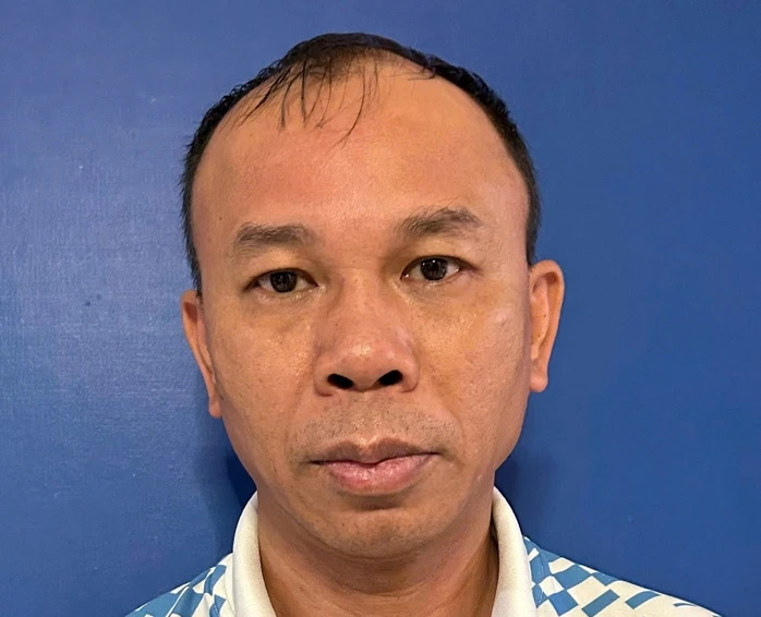 Đối tượng liên quan vụ đại ca đất cảng Bình "đen" nổ súng thanh trừng đối thủ ra đầu thú- Ảnh 2. Đối tượng liên quan vụ đại ca đất cảng Bình "đen" nổ súng thanh trừng đối thủ ra đầu thú- Ảnh 2.