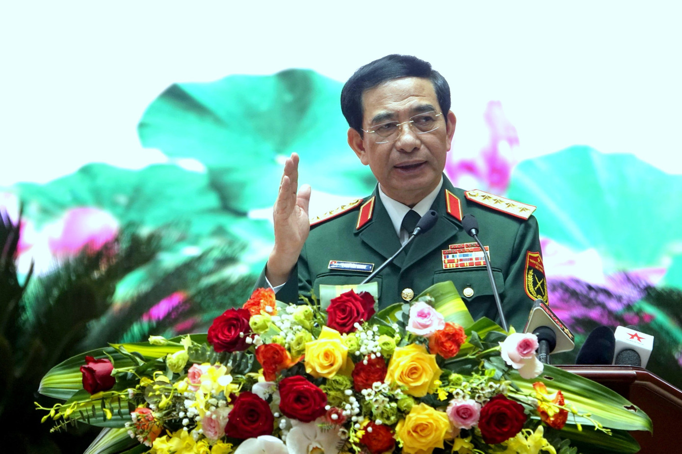 Đại tướng Phan Văn Giang khẳng định sức mạnh Quân đội qua diễu binh , diễu hành - Ảnh 1.