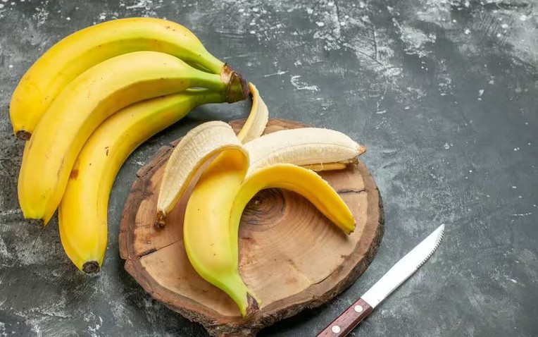 Chuối sẽ tươi ngon suốt 2 tuần nếu được bảo quản ở vị trí này - không phải bát đựng trái cây - Ảnh 1.