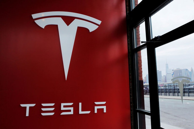 Tesla Dojo: Sự Trỗi Dậy Và Sụp Đổ Của Siêu Máy Tính Ai Do Elon Musk Khởi Xướng 2 Tesla Dojo: Sự Trỗi Dậy Và Sụp Đổ Của Siêu Máy Tính Ai Do Elon Musk Khởi Xướng - Ảnh 2.