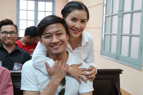 Nghẹn lòng trước khung hình của nghệ sĩ Ngọc Trinh và Quý Bình: Nụ cười rạng rỡ giờ chỉ là ký ức- Ảnh 1.