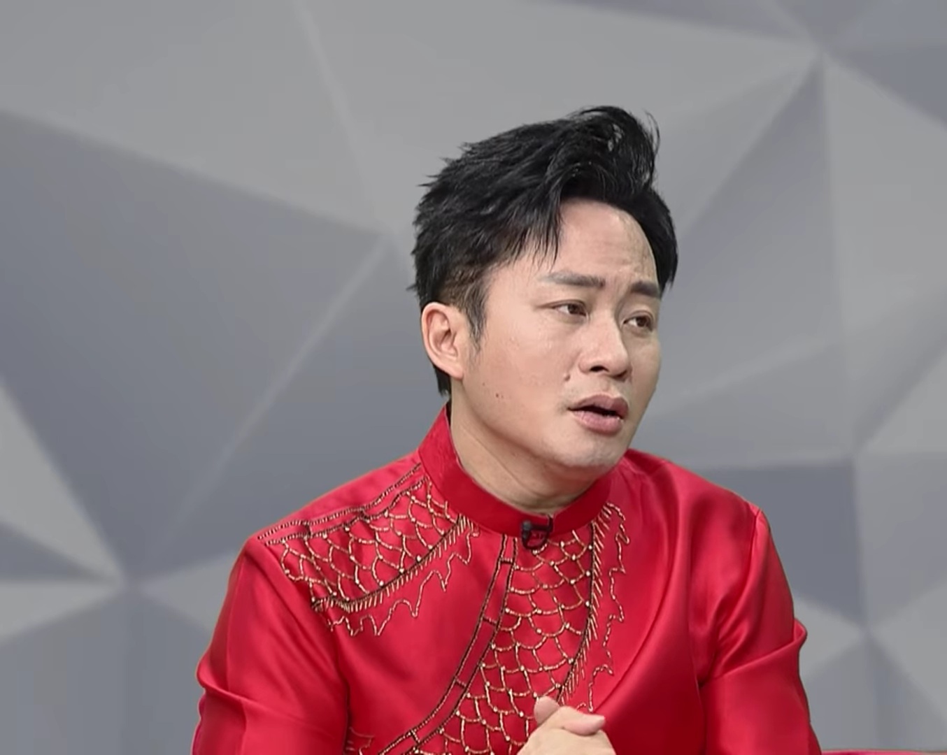 Tùng Dương: "Tôi không muốn danh xưng chuyên cướp hit người khác"- Ảnh 1. Tùng Dương: "Tôi không muốn danh xưng chuyên cướp hit người khác"- Ảnh 1.