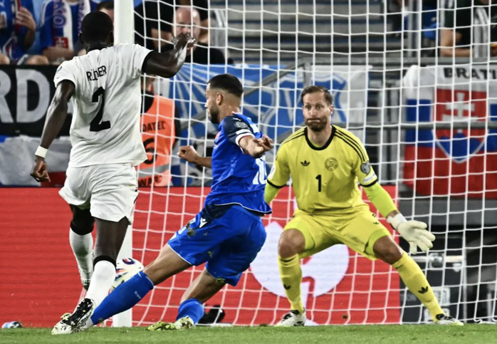 Địa chấn ở Bratislava, Slovakia quật ngã tuyển Đức vòng loại World Cup - Ảnh 3. Địa chấn ở Bratislava, Slovakia quật ngã tuyển Đức vòng loại World Cup - Ảnh 3.