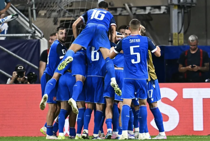 Địa chấn ở Bratislava, Slovakia quật ngã tuyển Đức vòng loại World Cup - Ảnh 6. Địa chấn ở Bratislava, Slovakia quật ngã tuyển Đức vòng loại World Cup - Ảnh 6.