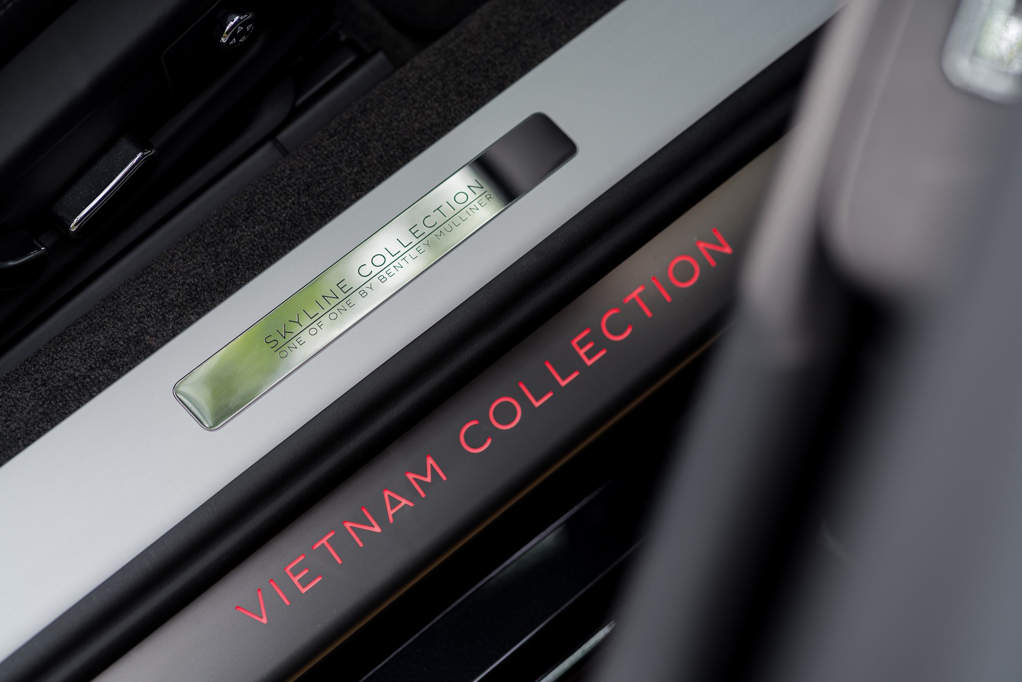 Các hãng xe làm bản giới hạn cho Việt Nam: Từ xe phổ thông đến siêu sang, có mẫu duy nhất một chiếc toàn thế giới - Ảnh 30.