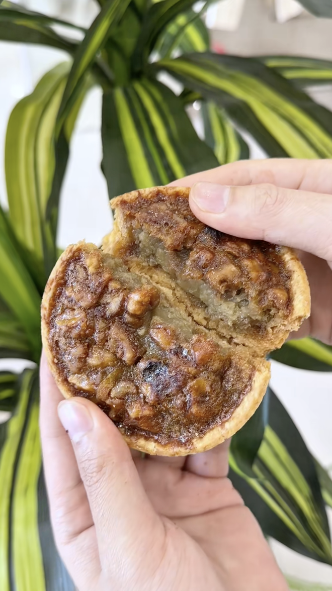 Phản hồi chính thức của tiệm bánh hot nhất Đà Nẵng sau việc để bánh lộ thiên, chất lượng không tương xứng- Ảnh 4.