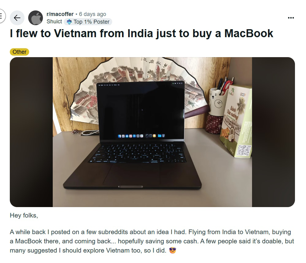 Người Đàn Ông Ấn Độ Ngồi Máy Bay Sang Tận Việt Nam Mua Macbook: Rẻ Hơn 11 Triệu Còn Lãi Chuyến Du Lịch- Ảnh 1. Người Đàn Ông Ấn Độ Ngồi Máy Bay Sang Tận Việt Nam Mua Macbook: Rẻ Hơn 11 Triệu Còn Lãi Chuyến Du Lịch- Ảnh 1.