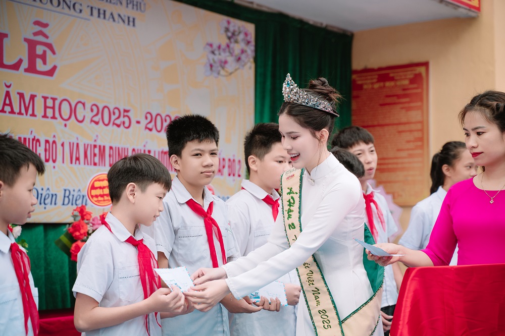 Điều ít biết về á hậu 2 Hoa hậu Trái đất Việt Nam 2025- Ảnh 2.