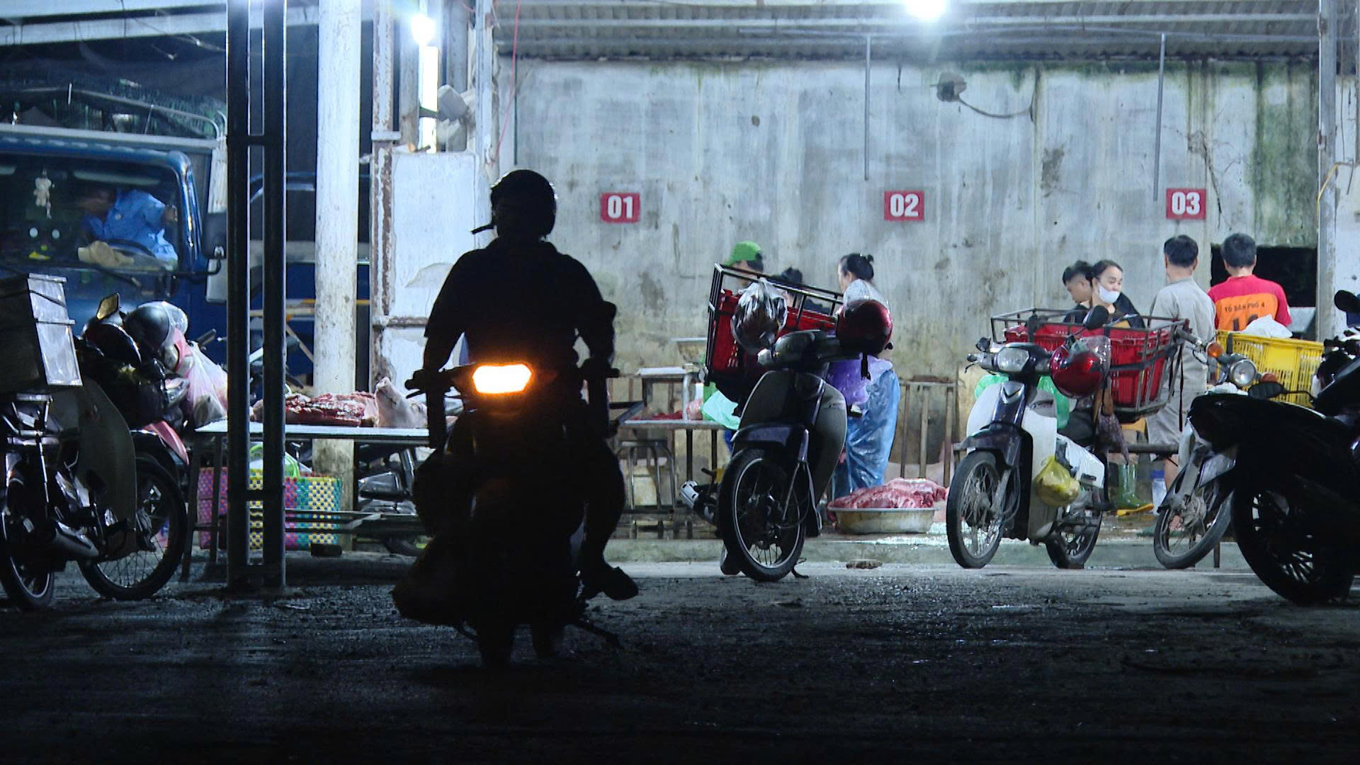 L&ograve; mổ heo Nguyễn Thị Thanh Huyền: B&iacute; mật kinh ho&agrave;ng về an to&agrave;n thực phẩm - Ảnh 1.