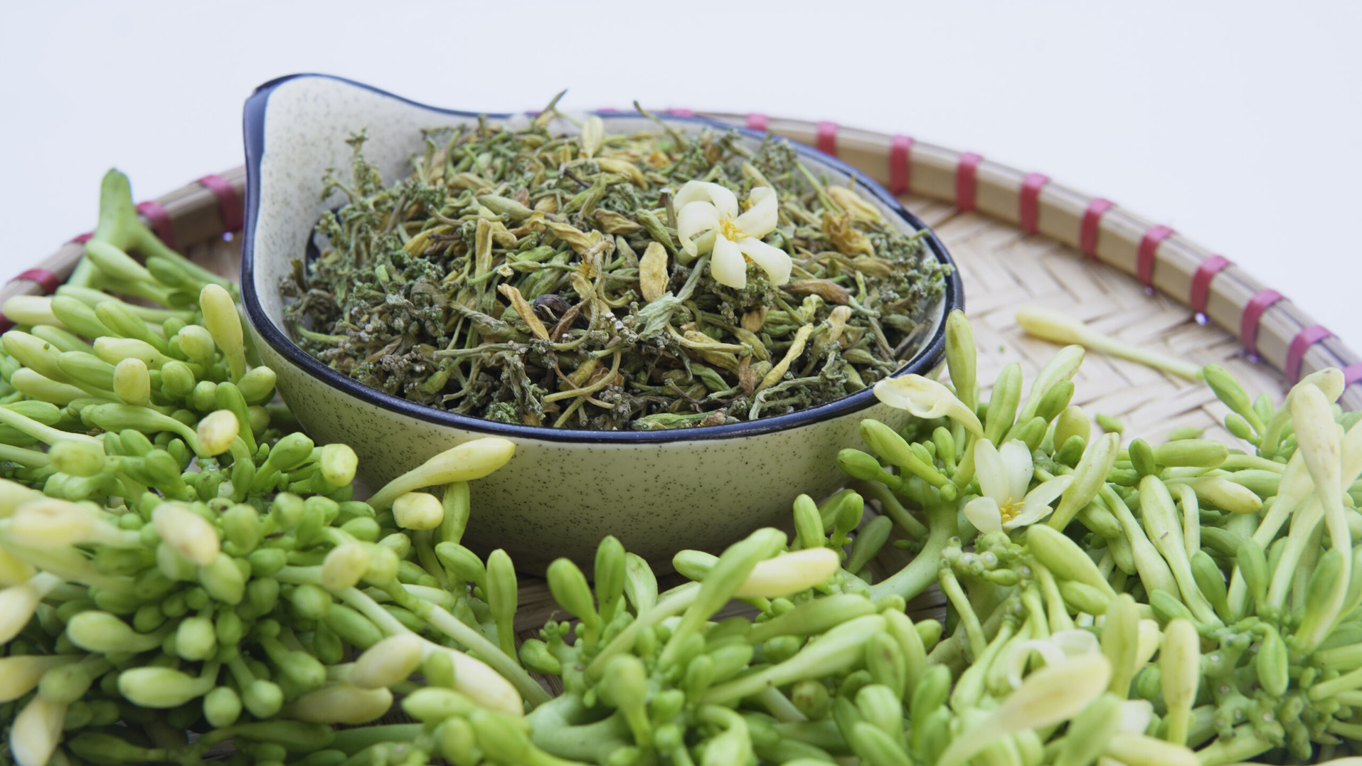 Men gan cao gấp 1.000 lần, suy gan cấp chỉ vì 1 sai lầm khi dùng hoa đu đủ đực ngâm mật ong