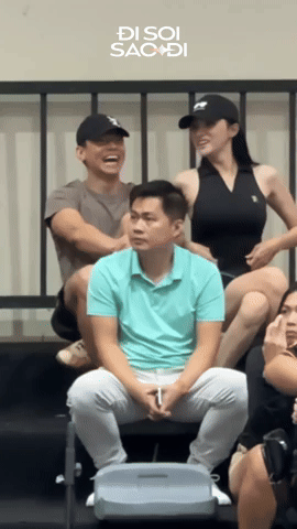 Bắt gặp Hương Giang cười nói vui vẻ cùng Phú Cường tại PPA Tour Asia- Ảnh 1. Bắt gặp Hương Giang cười nói vui vẻ cùng Phú Cường tại PPA Tour Asia- Ảnh 1.